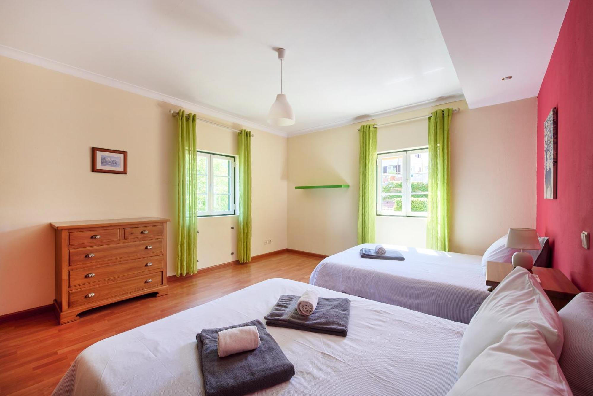 Beach & Nature Villa With Amazing Pool By Timecooler Setúbal Eksteriør billede